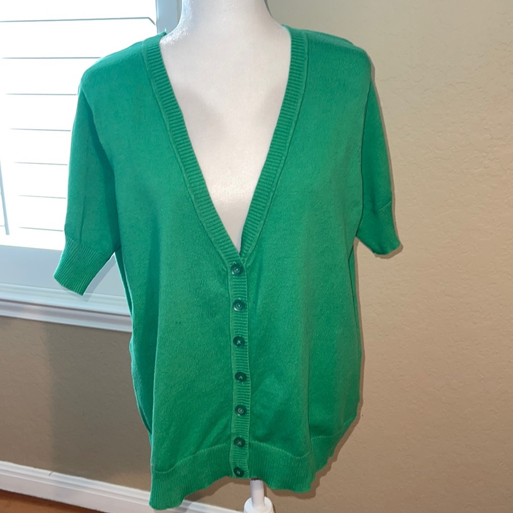 Perfect green sweater